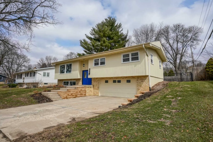 Available 3 Bedroom house Madison